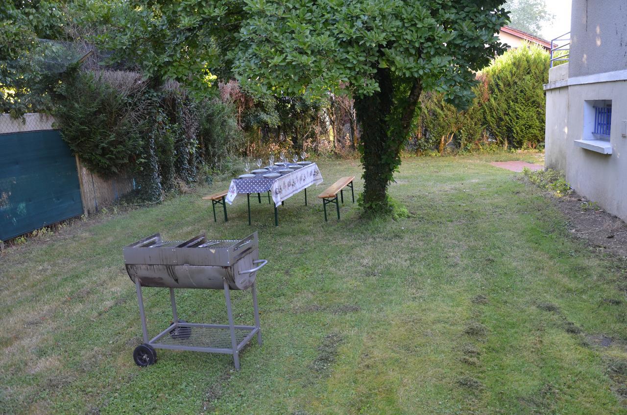 Weckerlin Villa Sarliac-sur-l'Isle Exterior foto